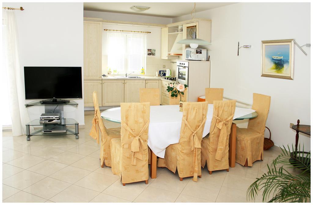 Apartments Ruza Primošten Kamer foto